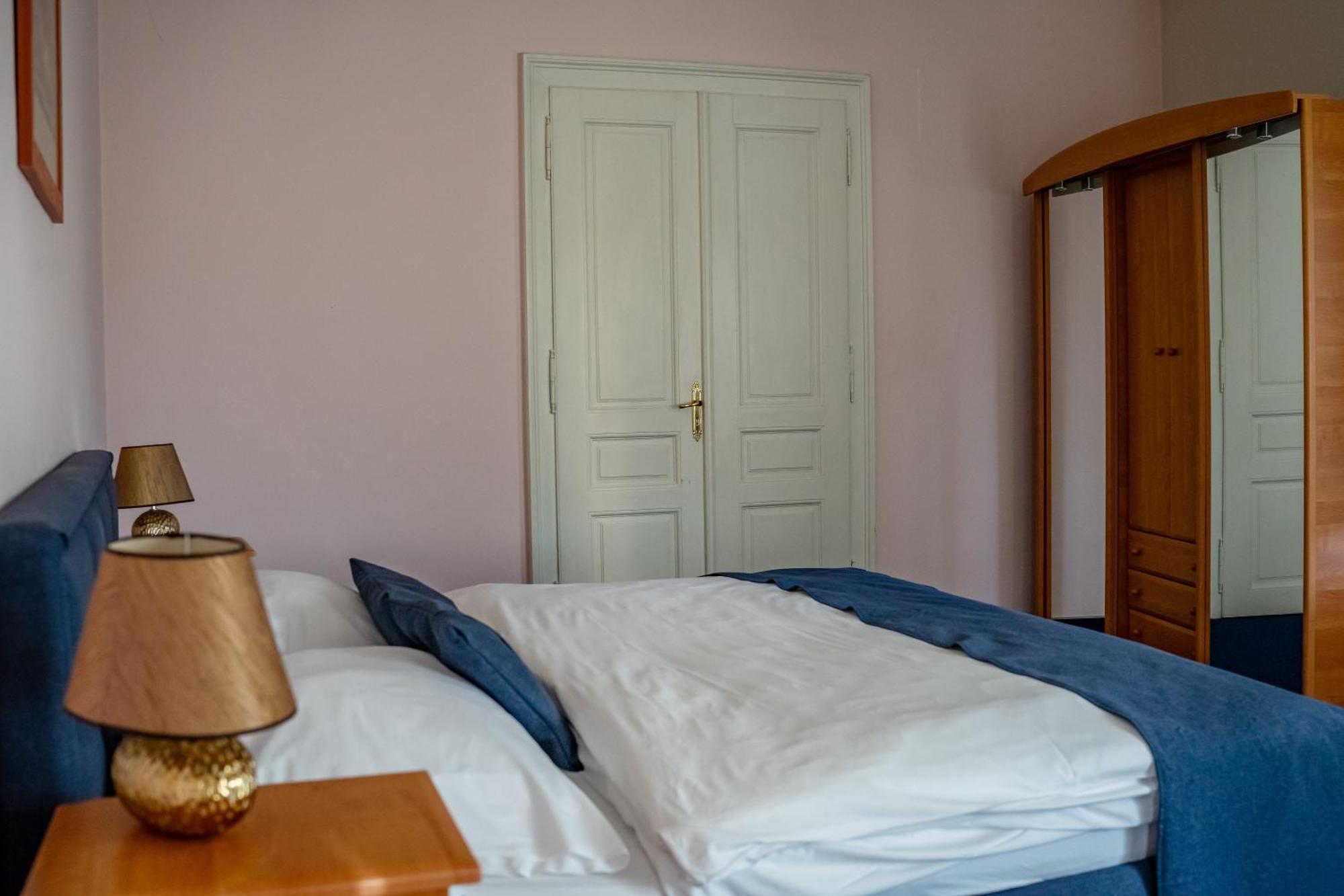 Hotel Ruzek Граніце Екстер'єр фото