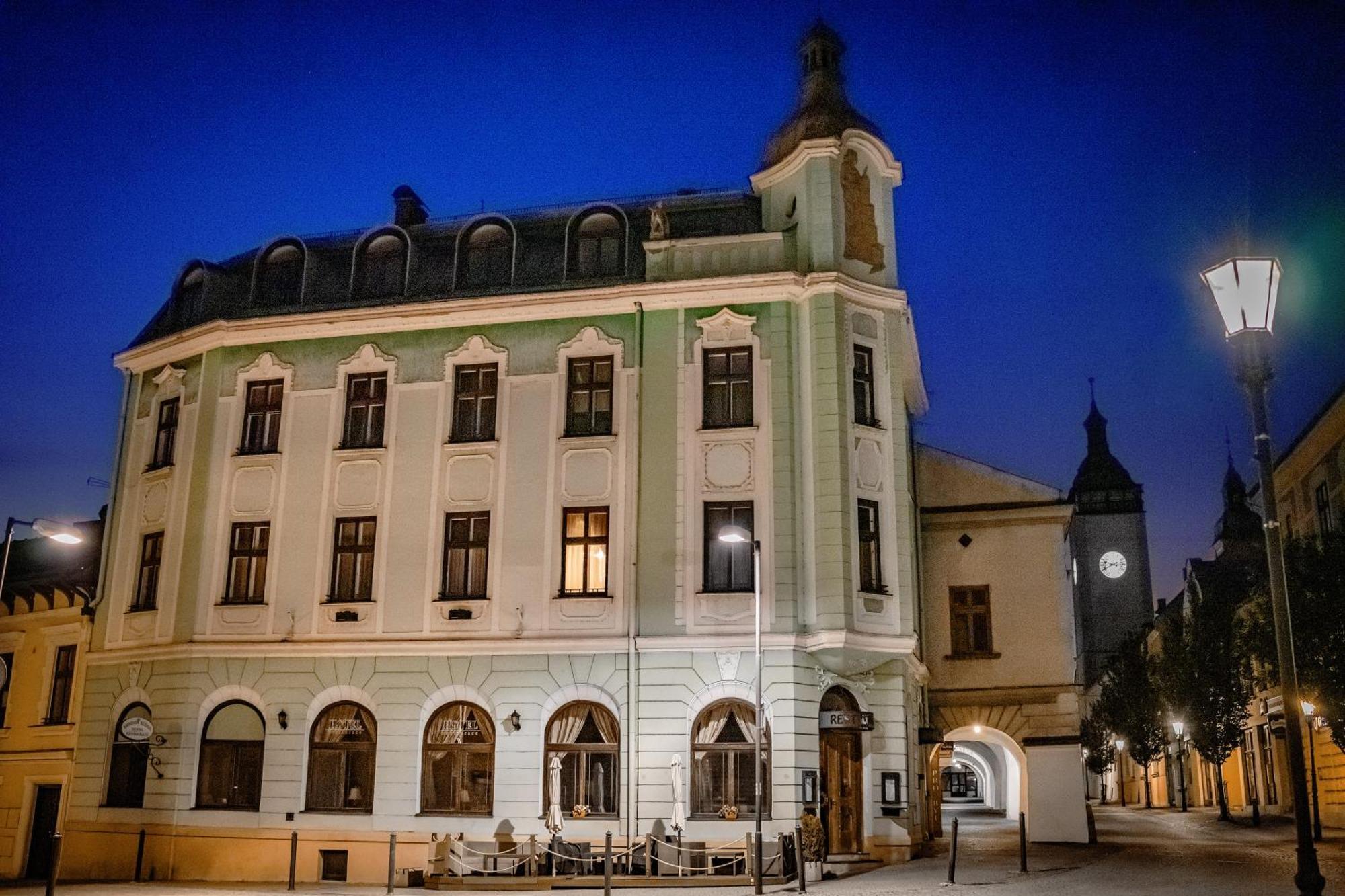 Hotel Ruzek Граніце Екстер'єр фото